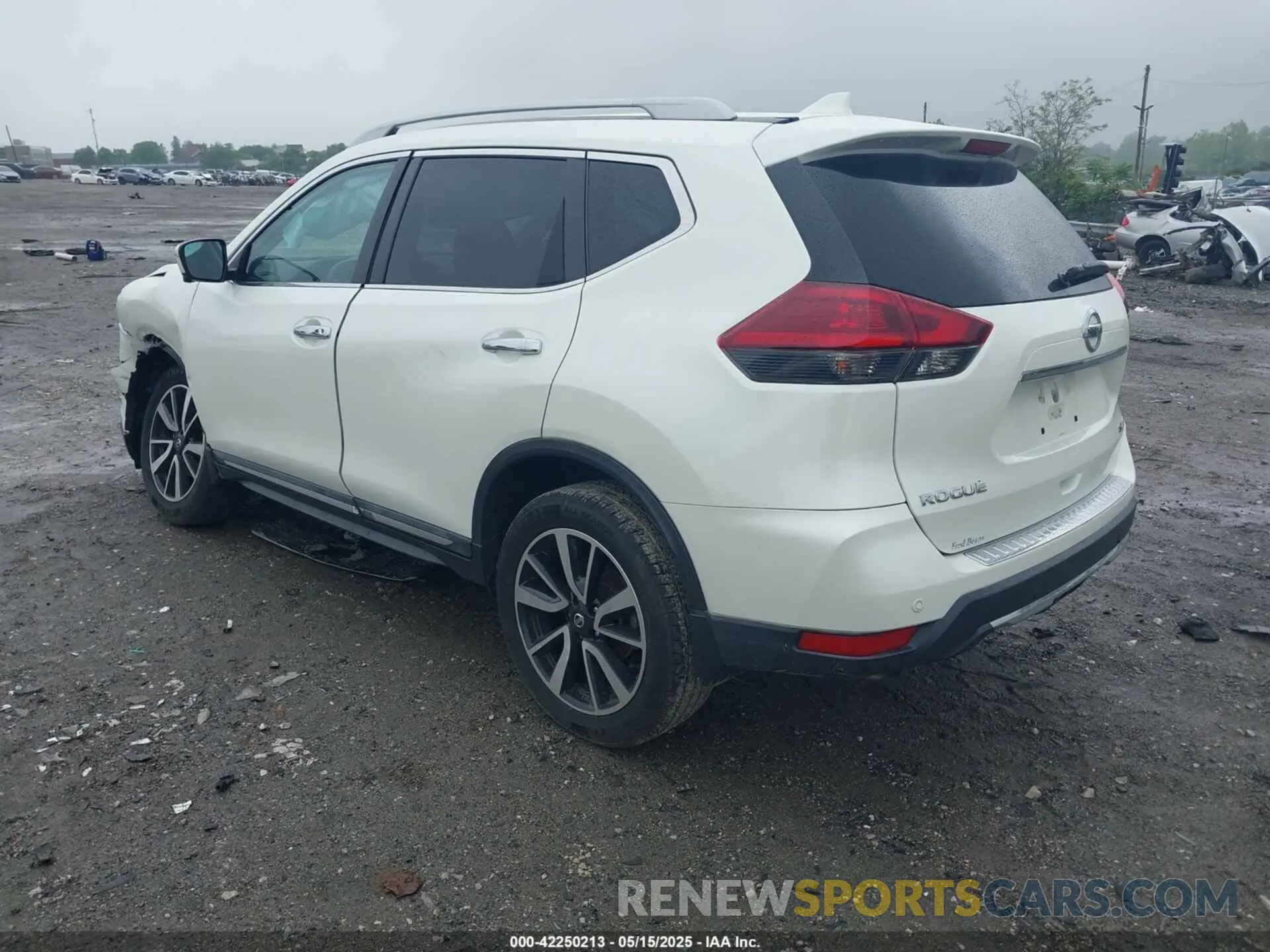 3 fotografías del automóvil dañado 5N1AT2MV8KC840022 NISSAN ROGUE 2019