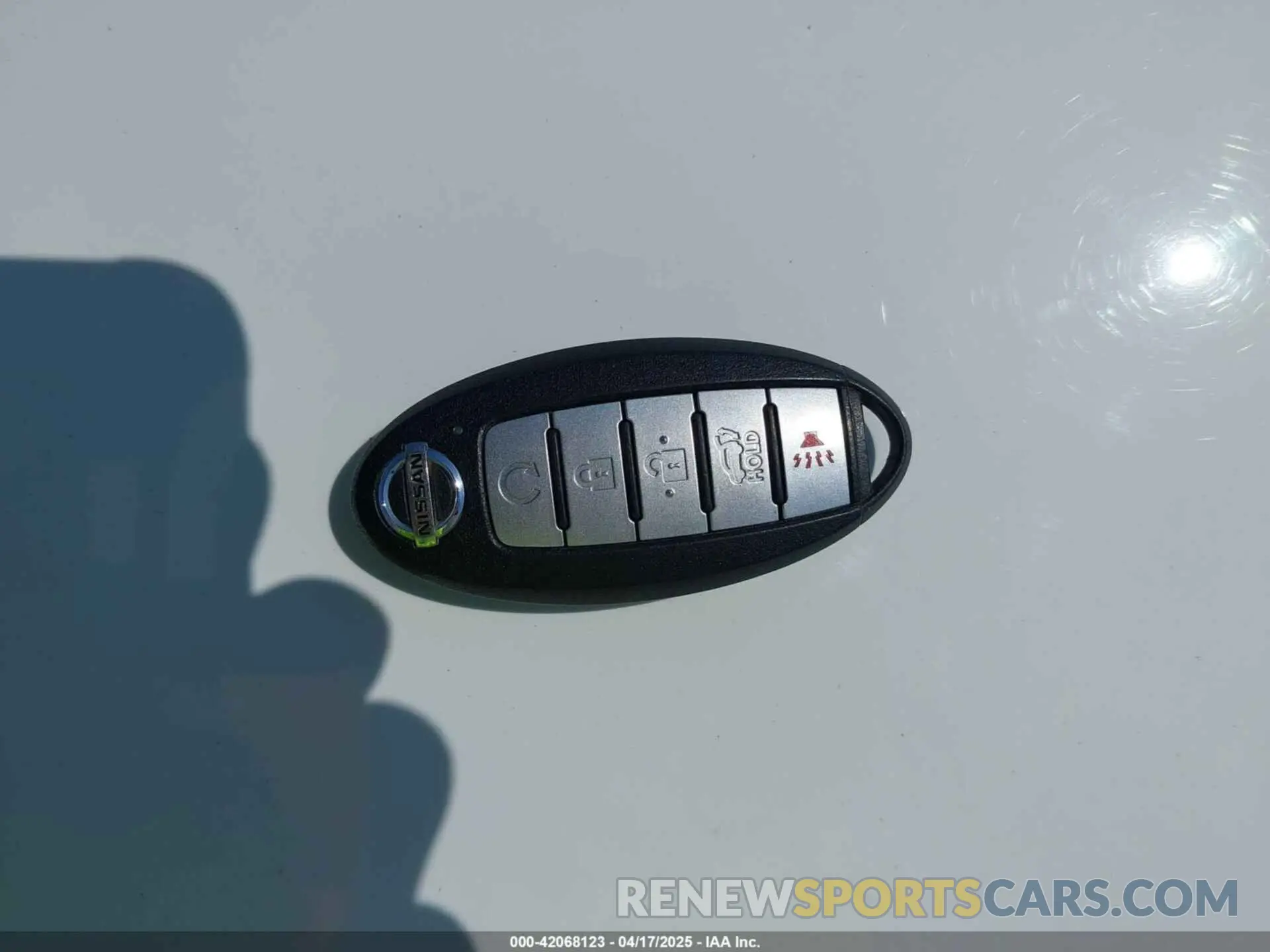 11 fotografías del automóvil dañado 5N1AT2MV9KC757926 NISSAN ROGUE 2019