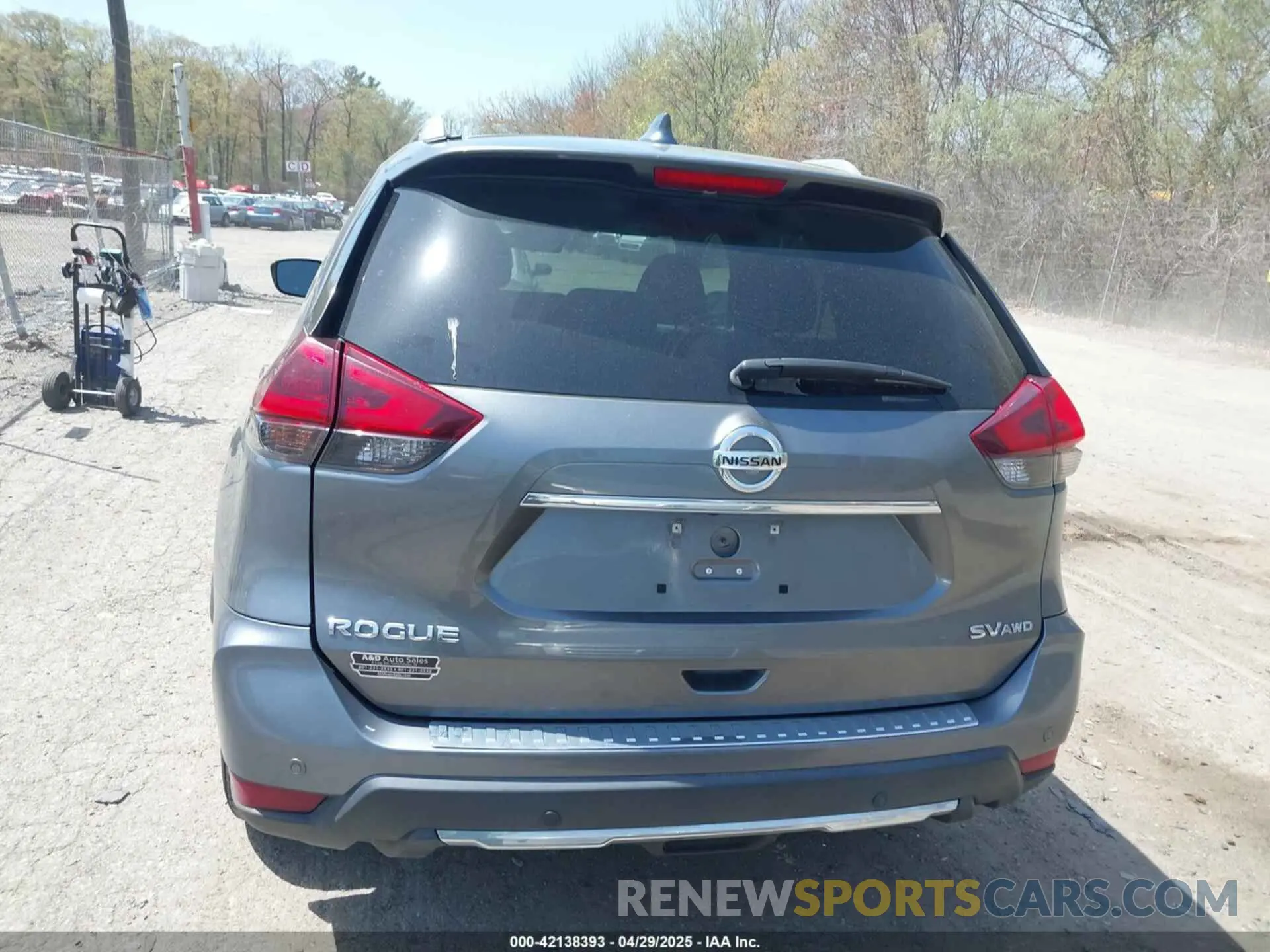 16 fotografías del automóvil dañado 5N1AT2MV9KC770000 NISSAN ROGUE 2019