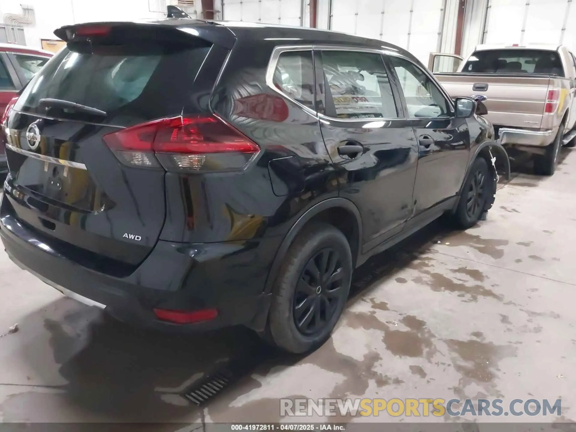 4 fotografías del automóvil dañado 5N1AT2MV9KC830583 NISSAN ROGUE 2019