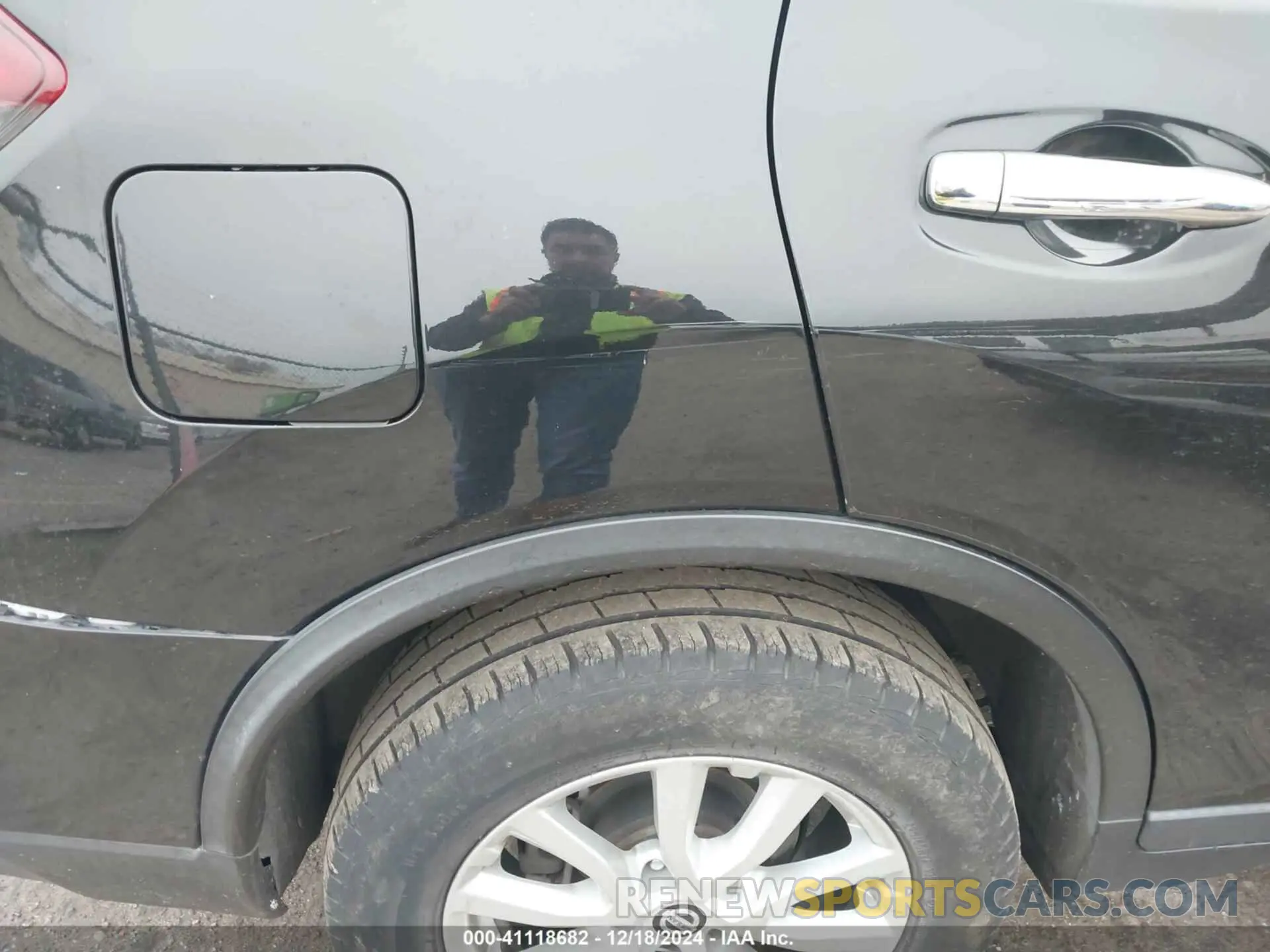 19 fotografías del automóvil dañado 5N1AT2MVXKC702143 NISSAN ROGUE 2019