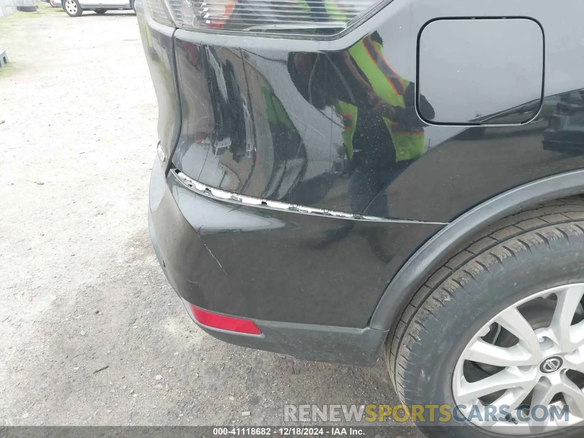20 fotografías del automóvil dañado 5N1AT2MVXKC702143 NISSAN ROGUE 2019