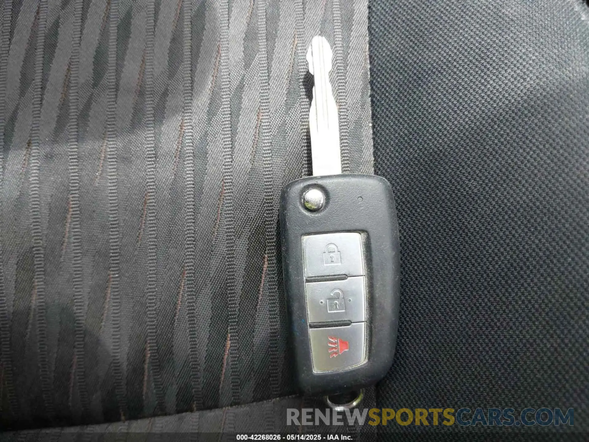 11 fotografías del automóvil dañado 5N1AT2MVXKC717242 NISSAN ROGUE 2019