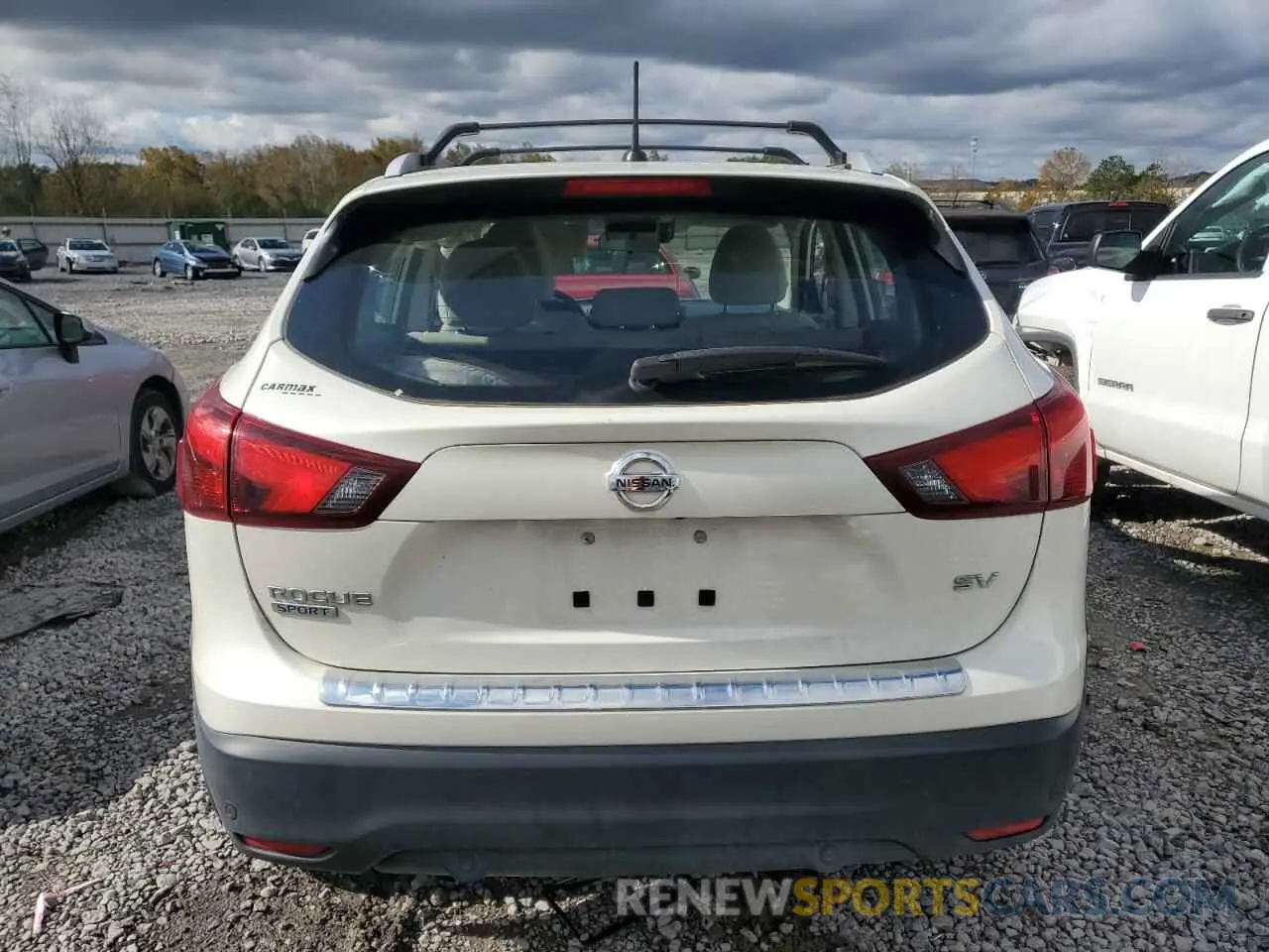 6 fotografías del automóvil dañado JN1BJ1CP0KW220486 NISSAN ROGUE 2019
