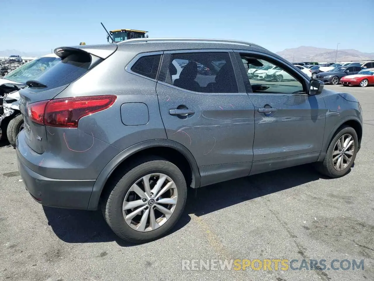 3 fotografías del automóvil dañado JN1BJ1CP0KW233481 NISSAN ROGUE 2019