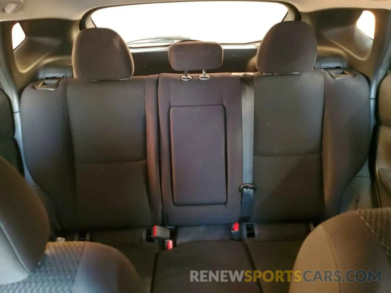 10 fotografías del automóvil dañado JN1BJ1CP0KW240138 NISSAN ROGUE 2019