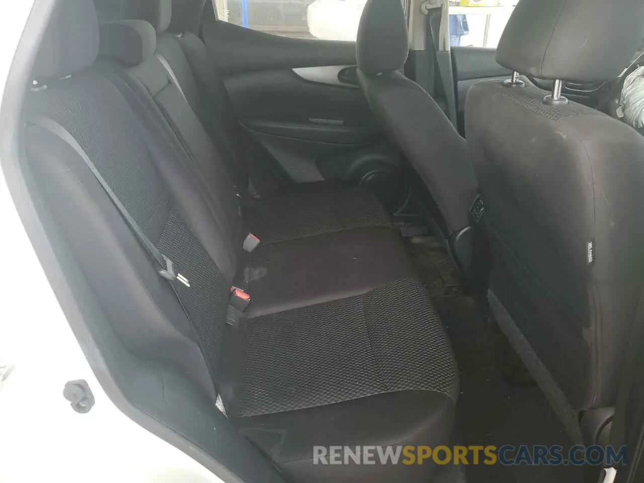 10 fotografías del automóvil dañado JN1BJ1CP0KW243833 NISSAN ROGUE 2019