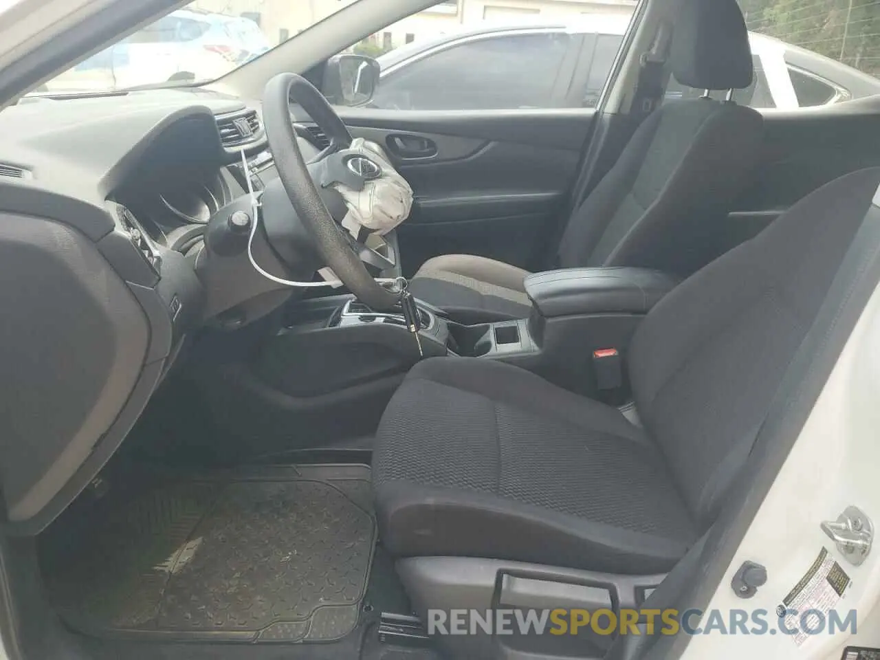 7 fotografías del automóvil dañado JN1BJ1CP0KW243833 NISSAN ROGUE 2019