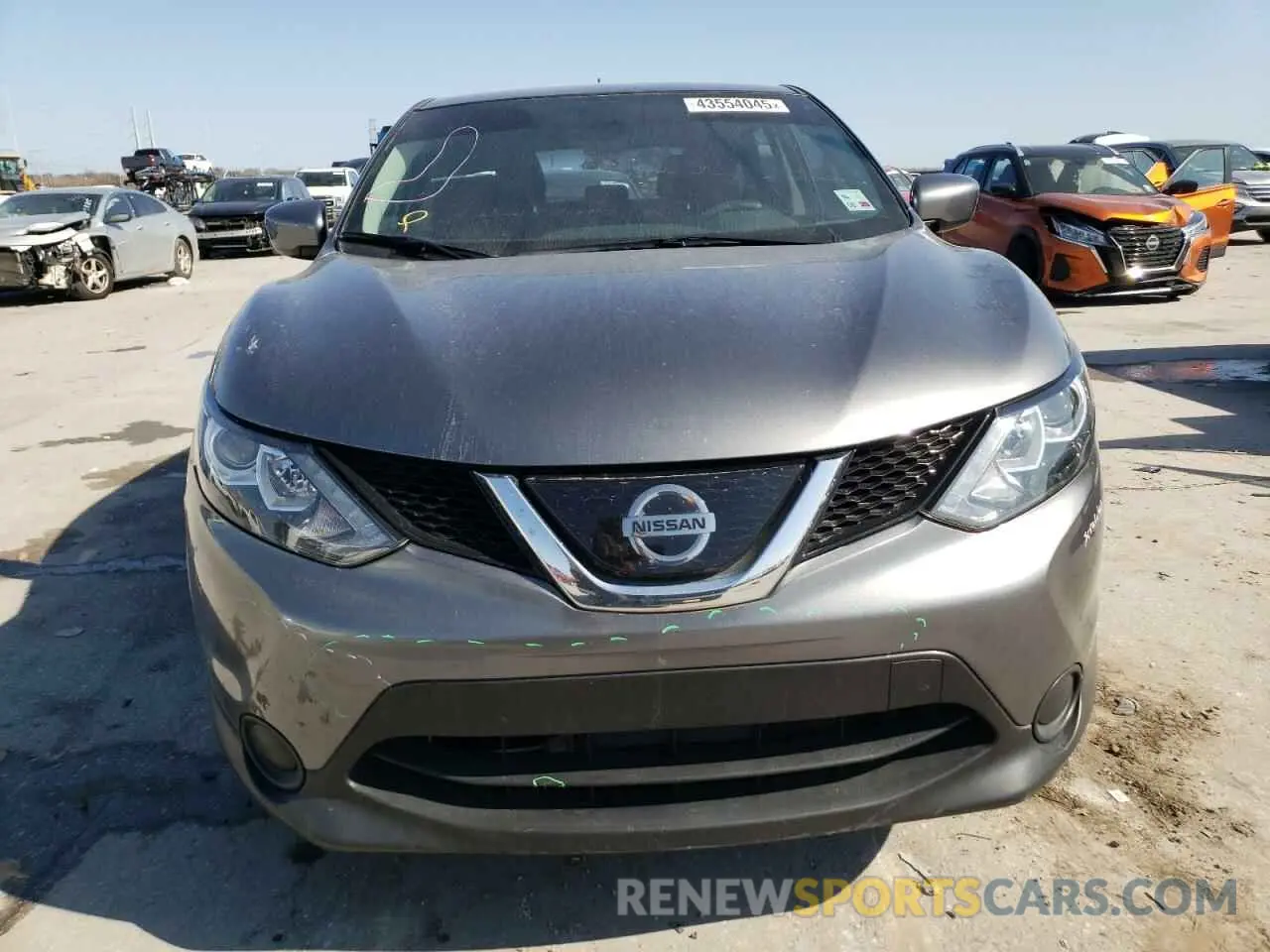 5 fotografías del automóvil dañado JN1BJ1CP0KW530072 NISSAN ROGUE 2019