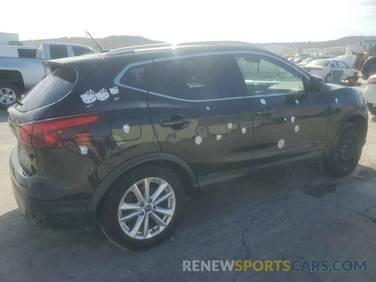 3 fotografías del automóvil dañado JN1BJ1CP1KW233442 NISSAN ROGUE 2019