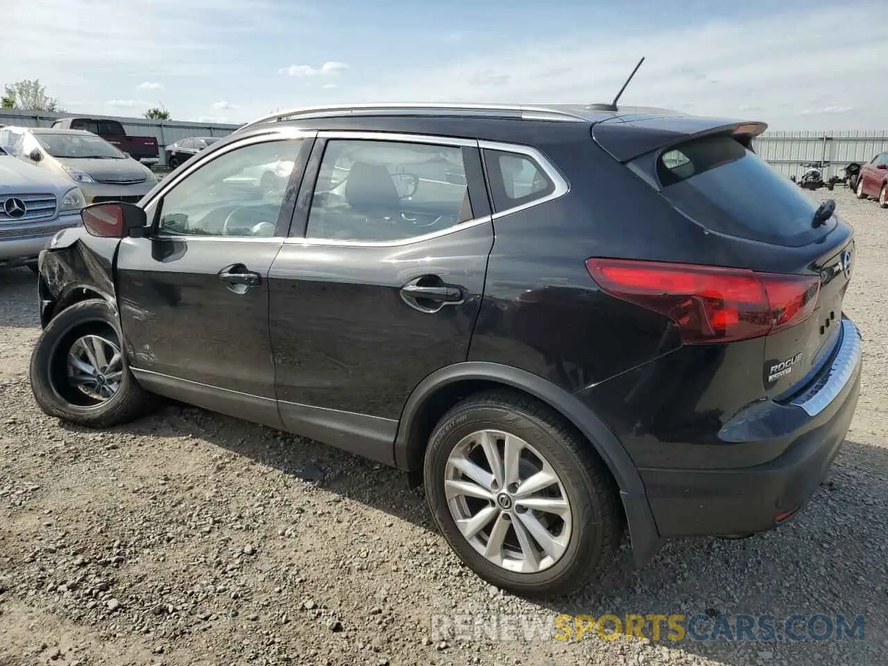 2 fotografías del automóvil dañado JN1BJ1CP1KW522479 NISSAN ROGUE 2019