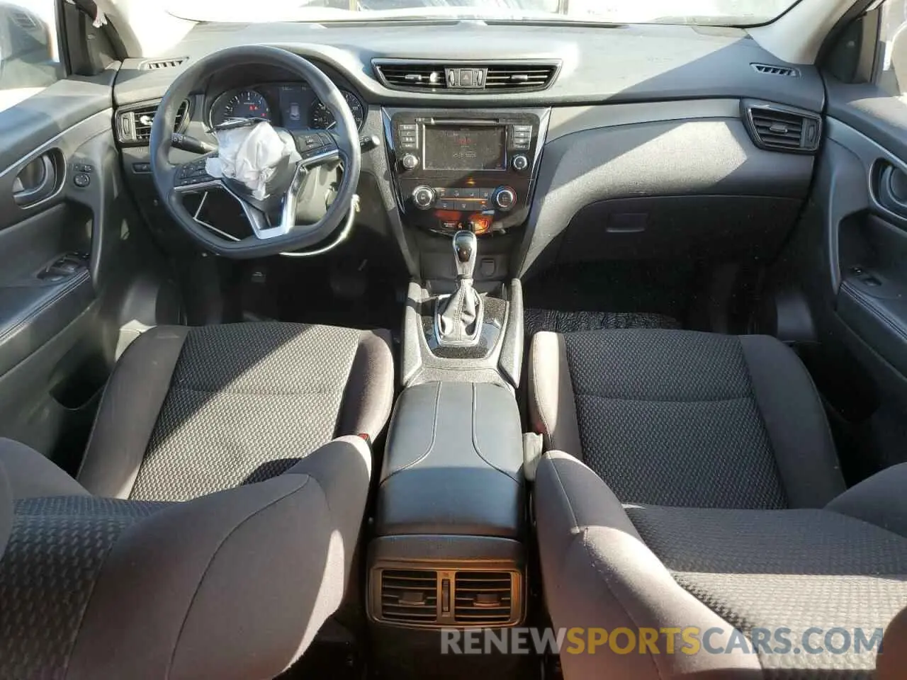 8 fotografías del automóvil dañado JN1BJ1CP2KW215984 NISSAN ROGUE 2019