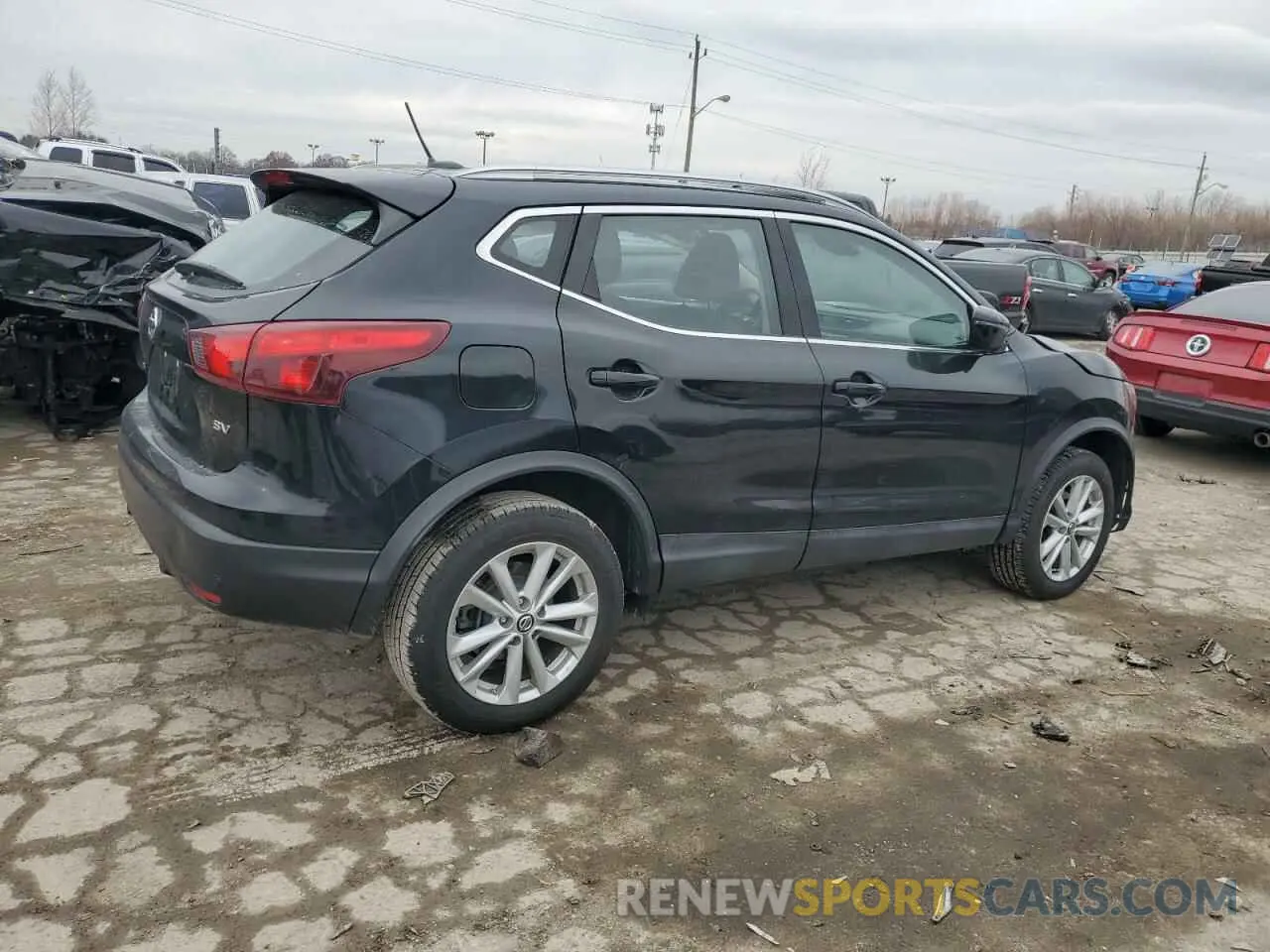 3 fotografías del automóvil dañado JN1BJ1CP2KW240416 NISSAN ROGUE 2019