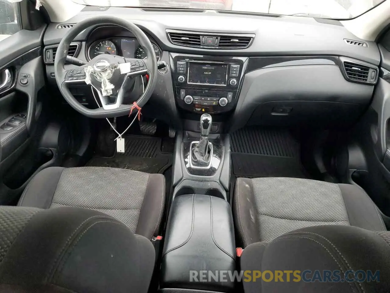 8 fotografías del automóvil dañado JN1BJ1CP2KW240416 NISSAN ROGUE 2019