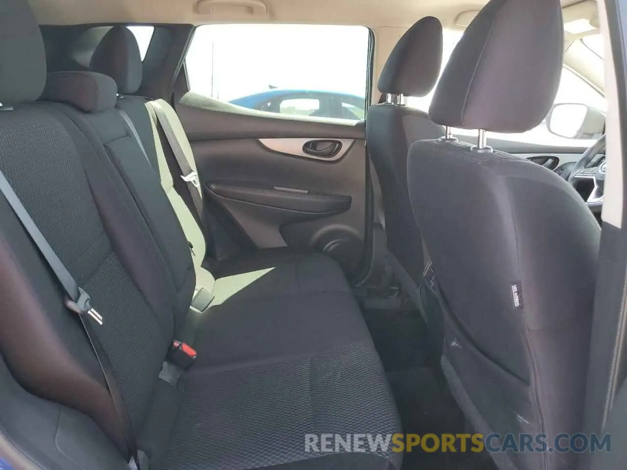 11 fotografías del automóvil dañado JN1BJ1CP2KW244062 NISSAN ROGUE 2019