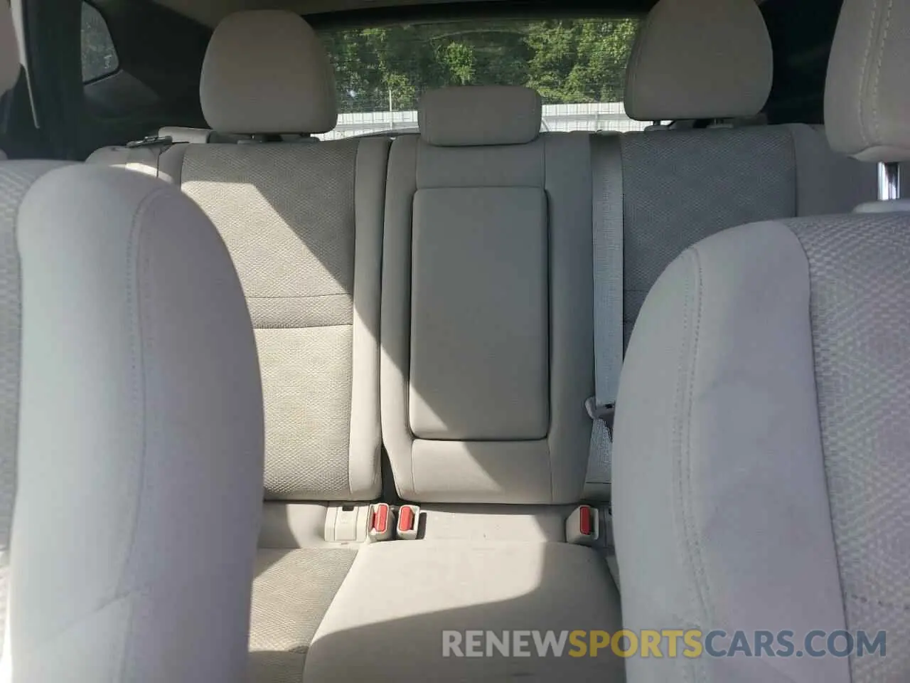 10 fotografías del automóvil dañado JN1BJ1CP3KW220630 NISSAN ROGUE 2019