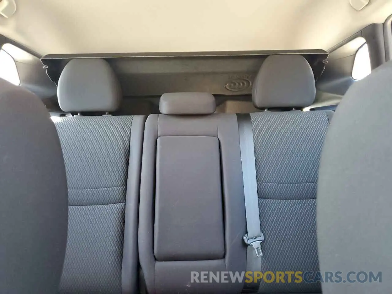 10 fotografías del automóvil dañado JN1BJ1CP3KW229358 NISSAN ROGUE 2019