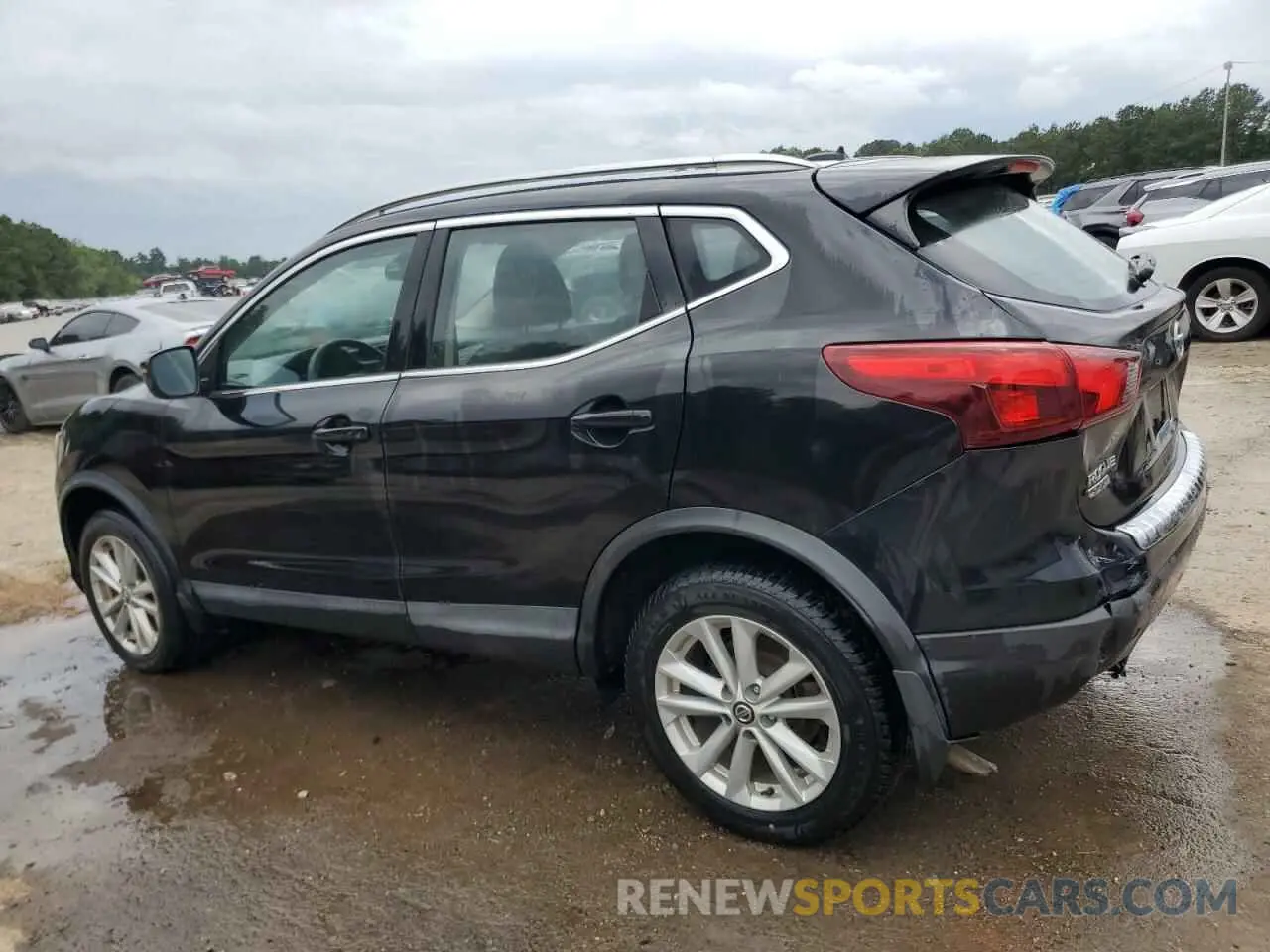 2 fotografías del automóvil dañado JN1BJ1CP4KW238005 NISSAN ROGUE 2019