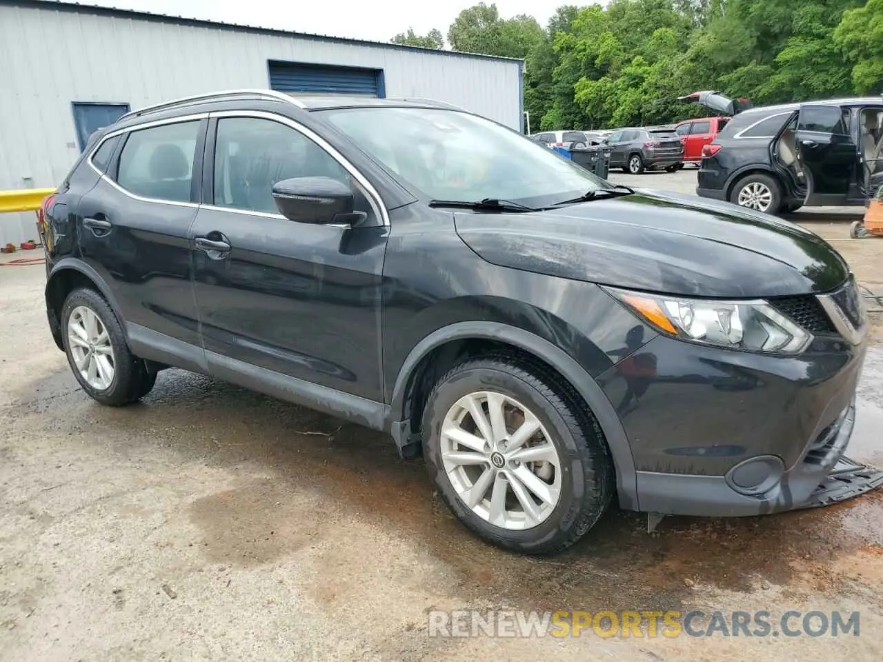 4 fotografías del automóvil dañado JN1BJ1CP4KW238005 NISSAN ROGUE 2019