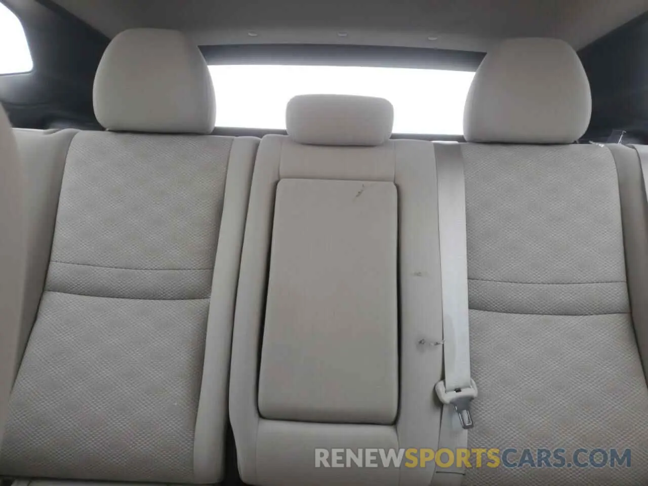 10 fotografías del automóvil dañado JN1BJ1CP5KW241625 NISSAN ROGUE 2019