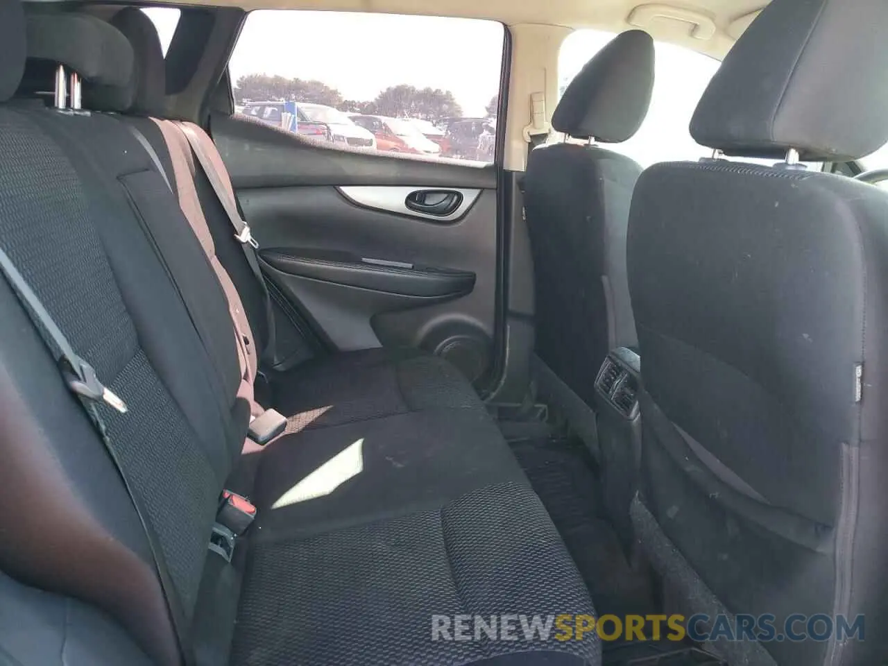 11 fotografías del automóvil dañado JN1BJ1CP5KW242080 NISSAN ROGUE 2019