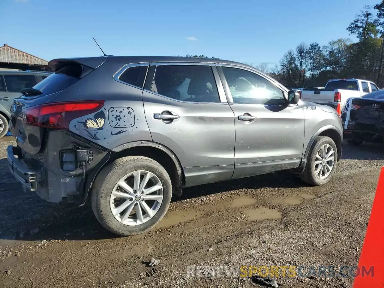 3 fotografías del automóvil dañado JN1BJ1CP6KW238667 NISSAN ROGUE 2019