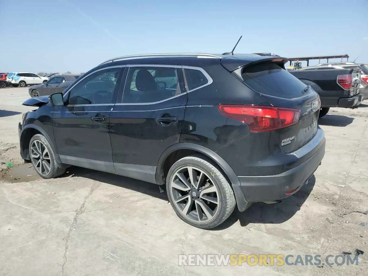 2 fotografías del automóvil dañado JN1BJ1CP8KW528313 NISSAN ROGUE 2019