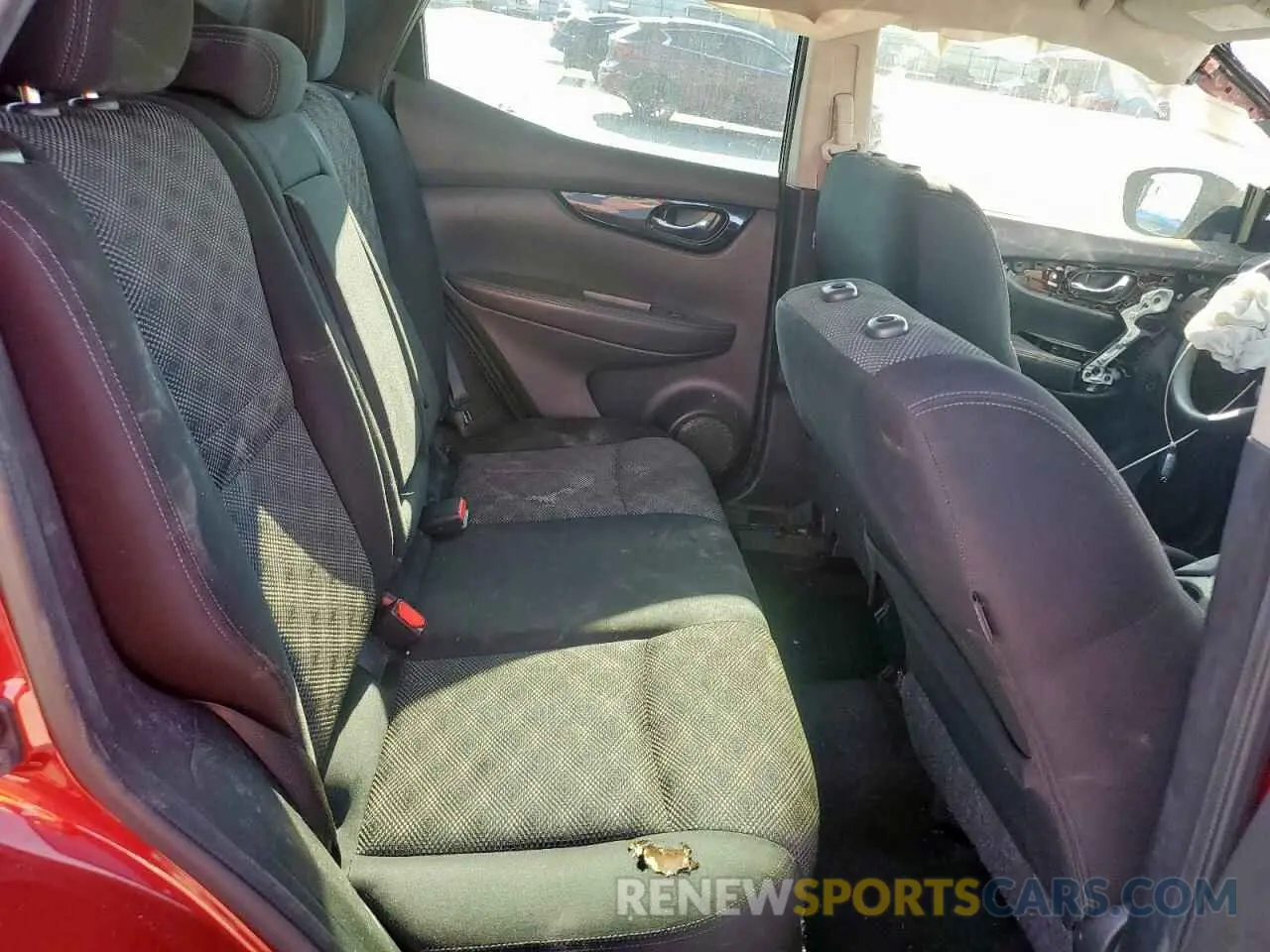 11 fotografías del automóvil dañado JN1BJ1CP9KW232605 NISSAN ROGUE 2019
