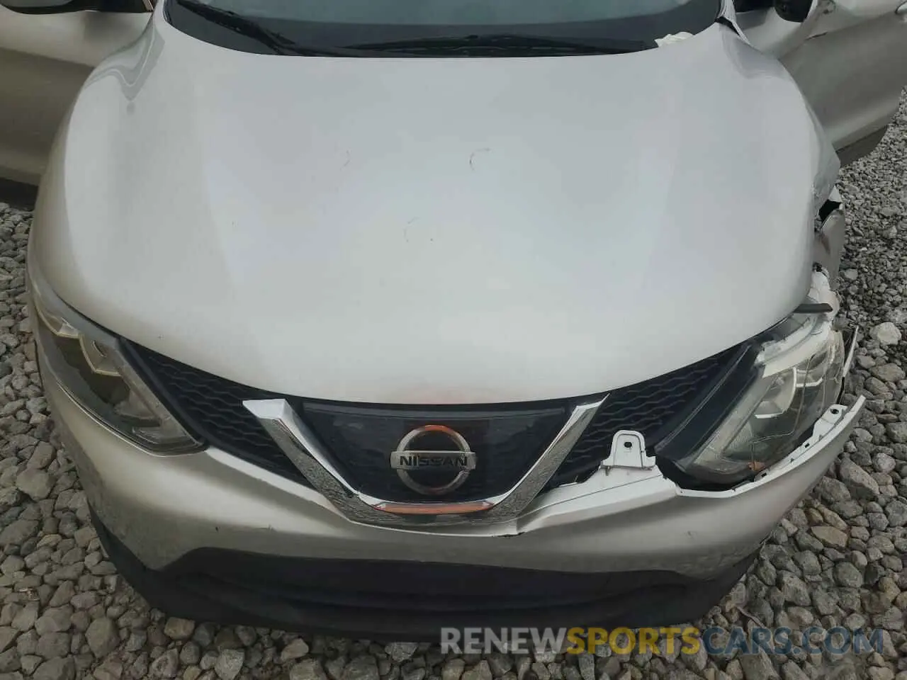 12 fotografías del automóvil dañado JN1BJ1CPXKW520388 NISSAN ROGUE 2019