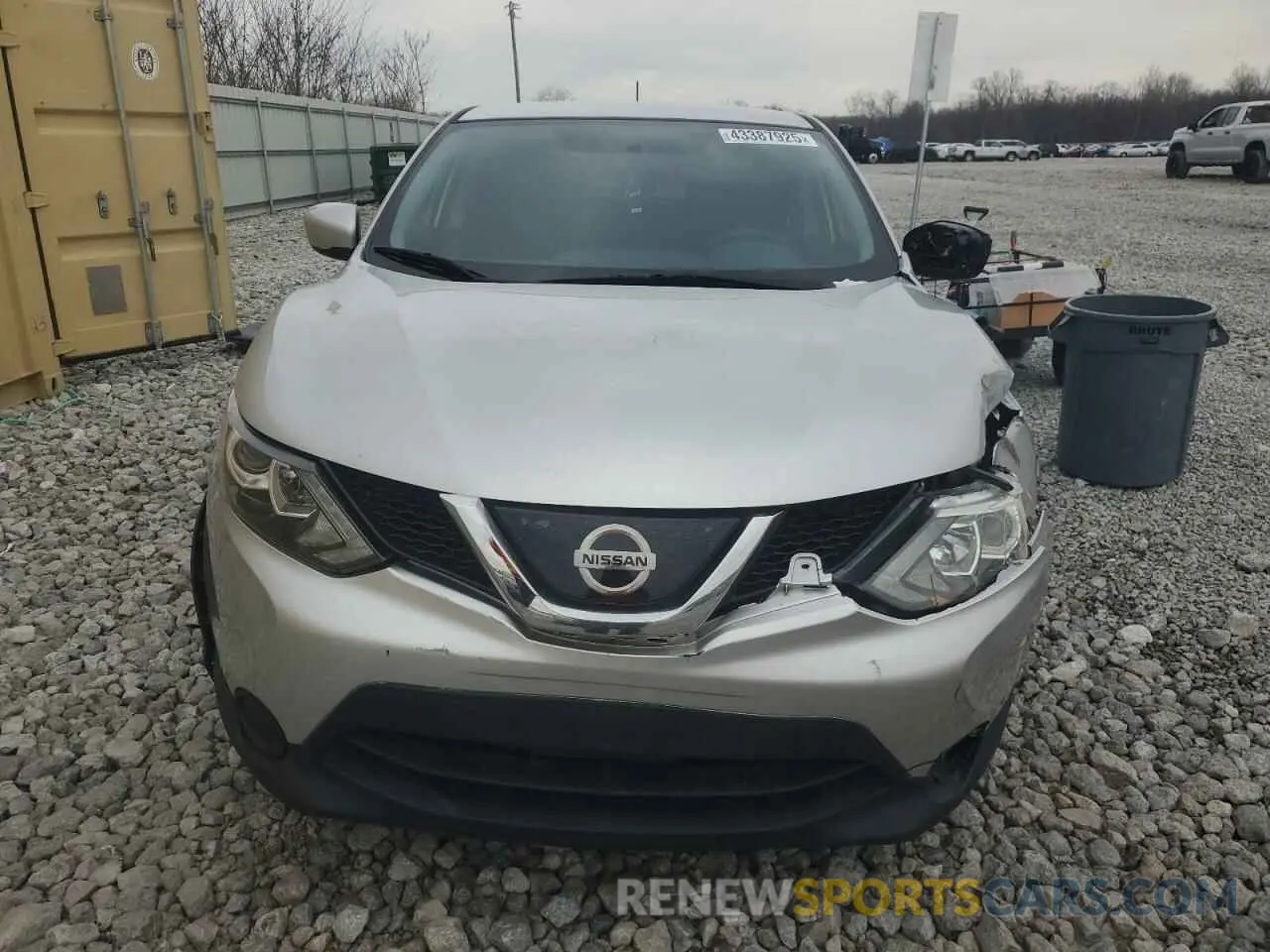 5 fotografías del automóvil dañado JN1BJ1CPXKW520388 NISSAN ROGUE 2019