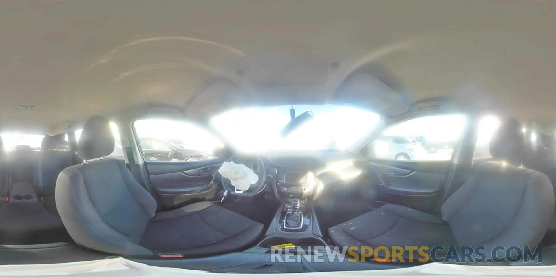 14 fotografías del automóvil dañado JN1BJ1CR0KW335557 NISSAN ROGUE 2019