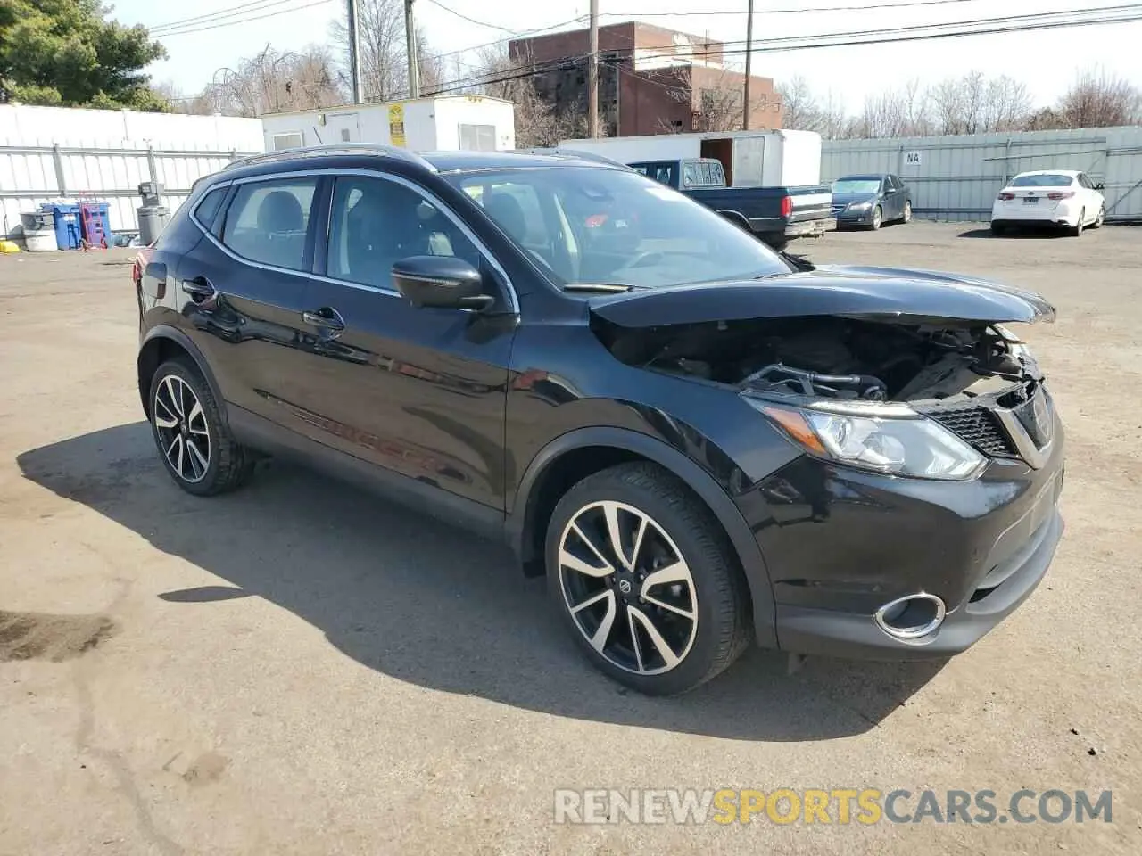 4 fotografías del automóvil dañado JN1BJ1CR1KW331792 NISSAN ROGUE 2019