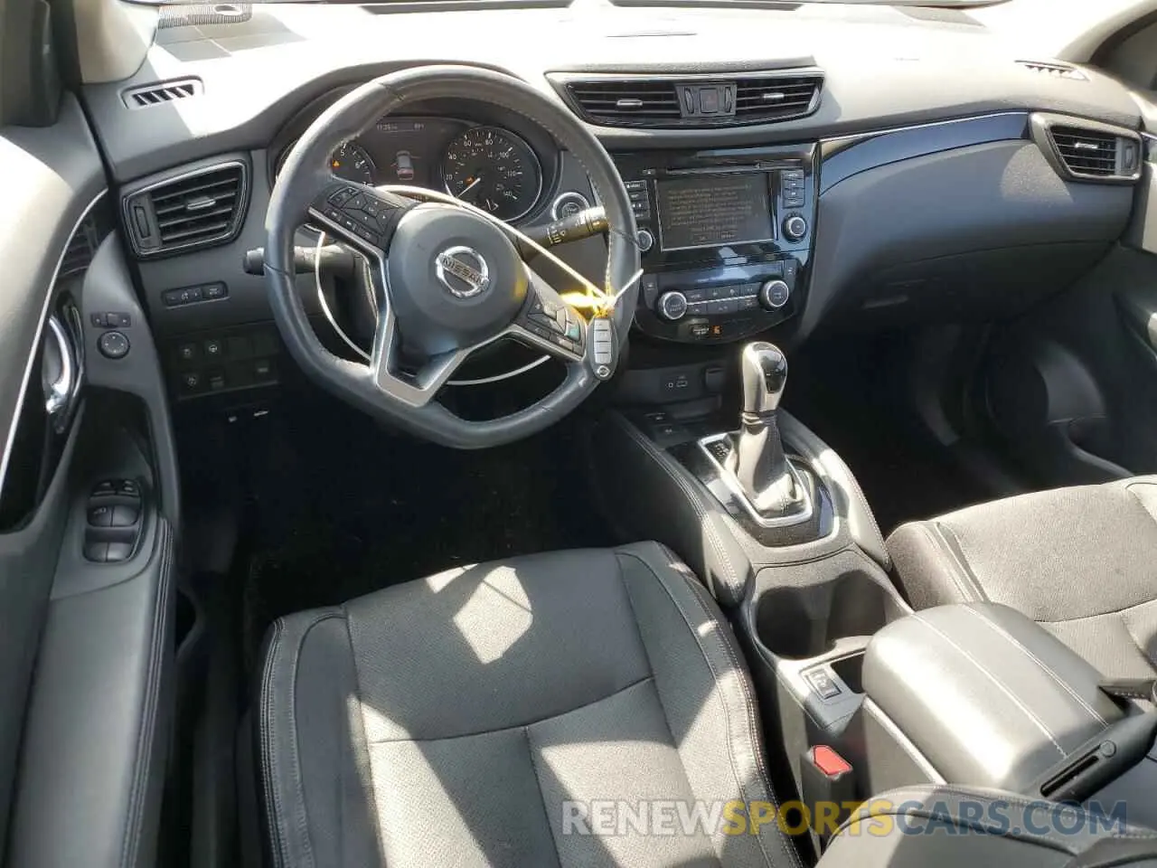 8 fotografías del automóvil dañado JN1BJ1CR1KW331792 NISSAN ROGUE 2019