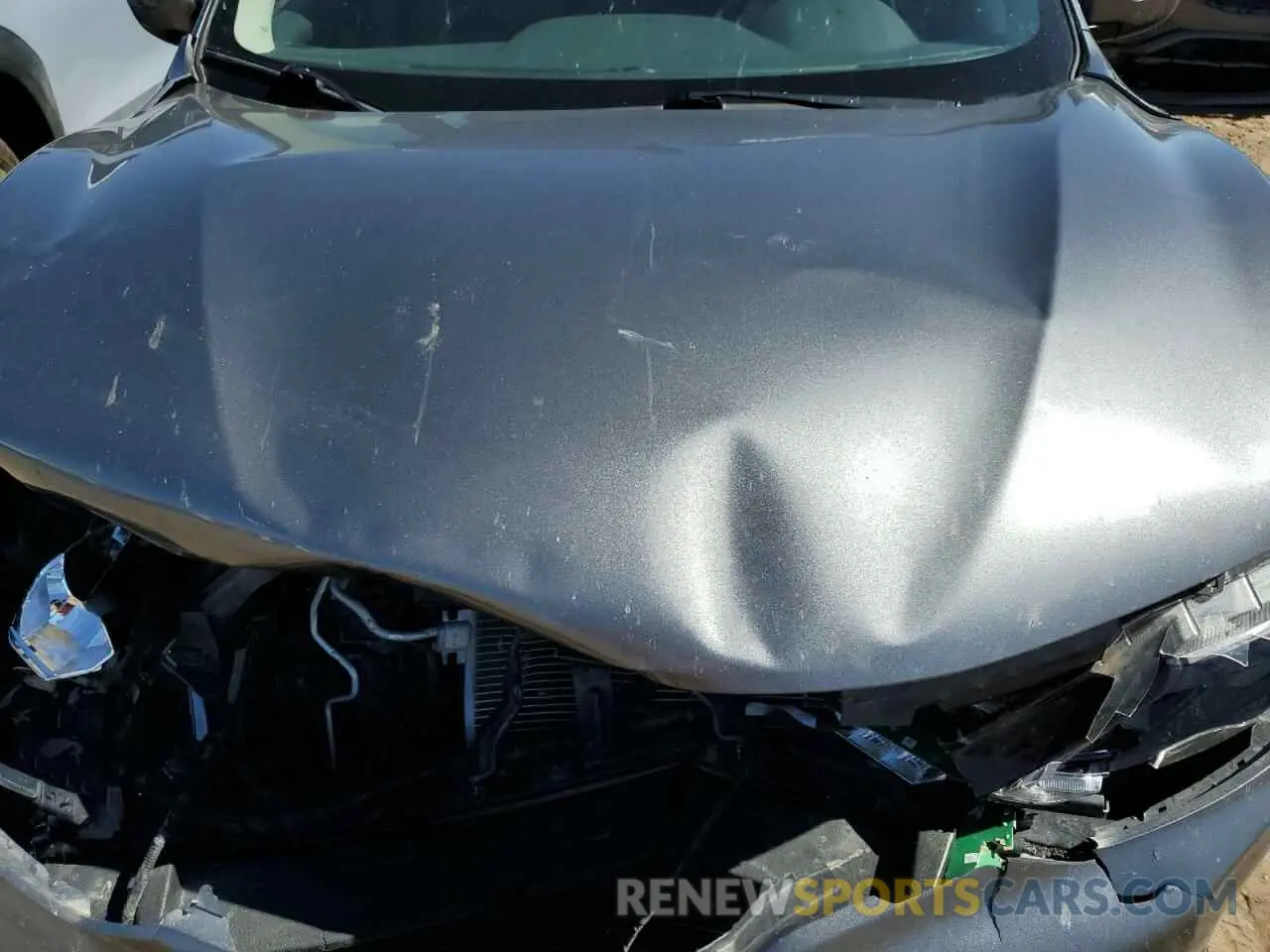 12 fotografías del automóvil dañado JN1BJ1CR2KW318632 NISSAN ROGUE 2019