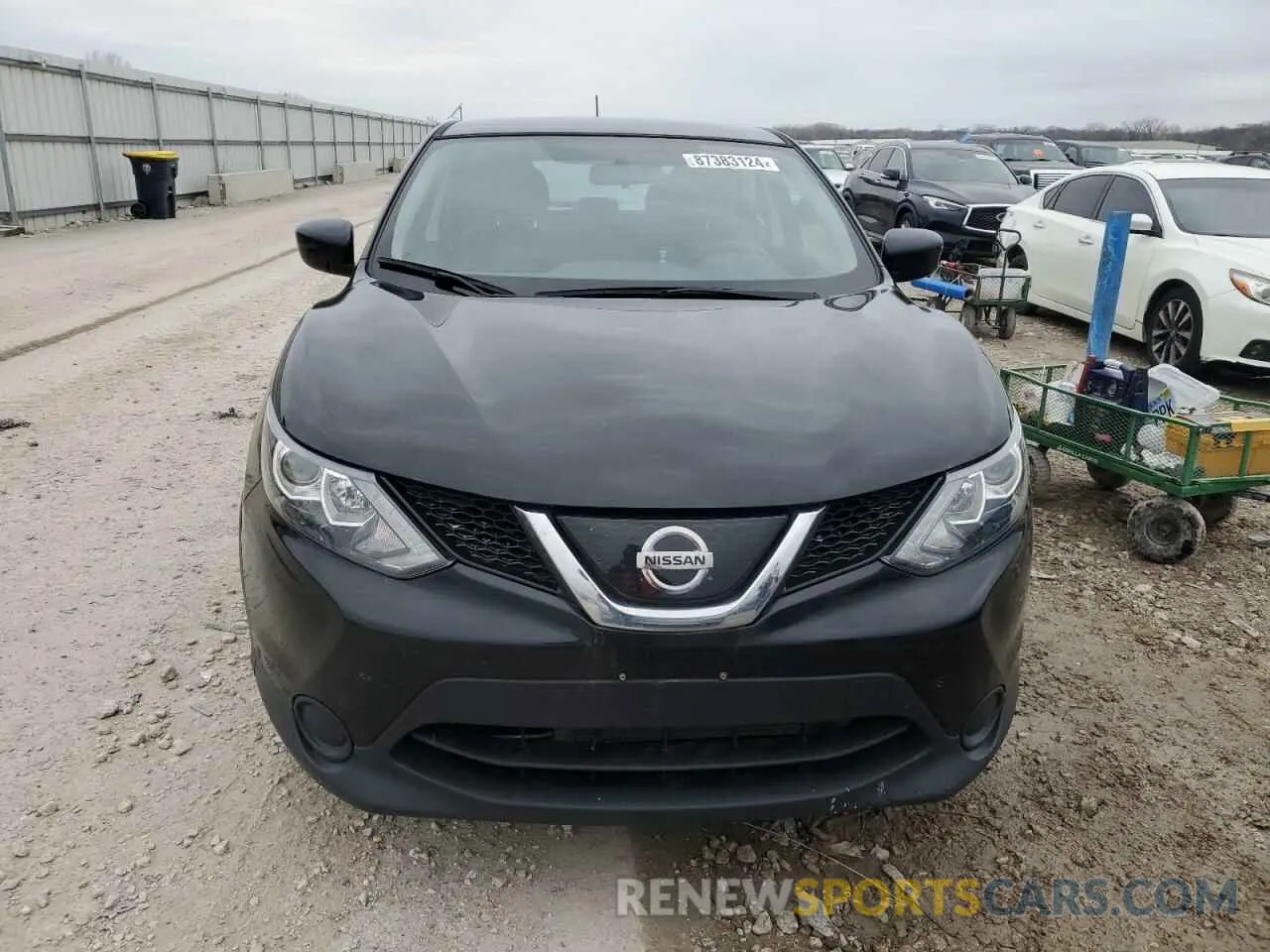 5 fotografías del automóvil dañado JN1BJ1CR2KW344017 NISSAN ROGUE 2019