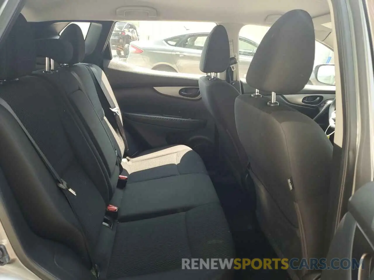 11 fotografías del automóvil dañado JN1BJ1CR2KW622818 NISSAN ROGUE 2019
