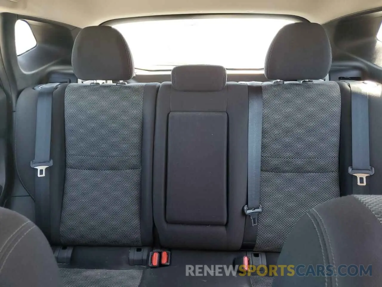 10 fotografías del automóvil dañado JN1BJ1CR3KW341109 NISSAN ROGUE 2019