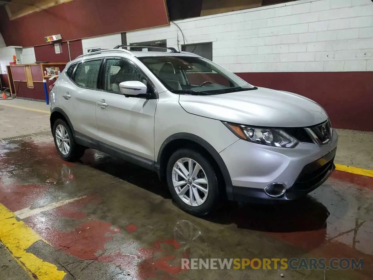 4 fotografías del automóvil dañado JN1BJ1CR3KW623220 NISSAN ROGUE 2019