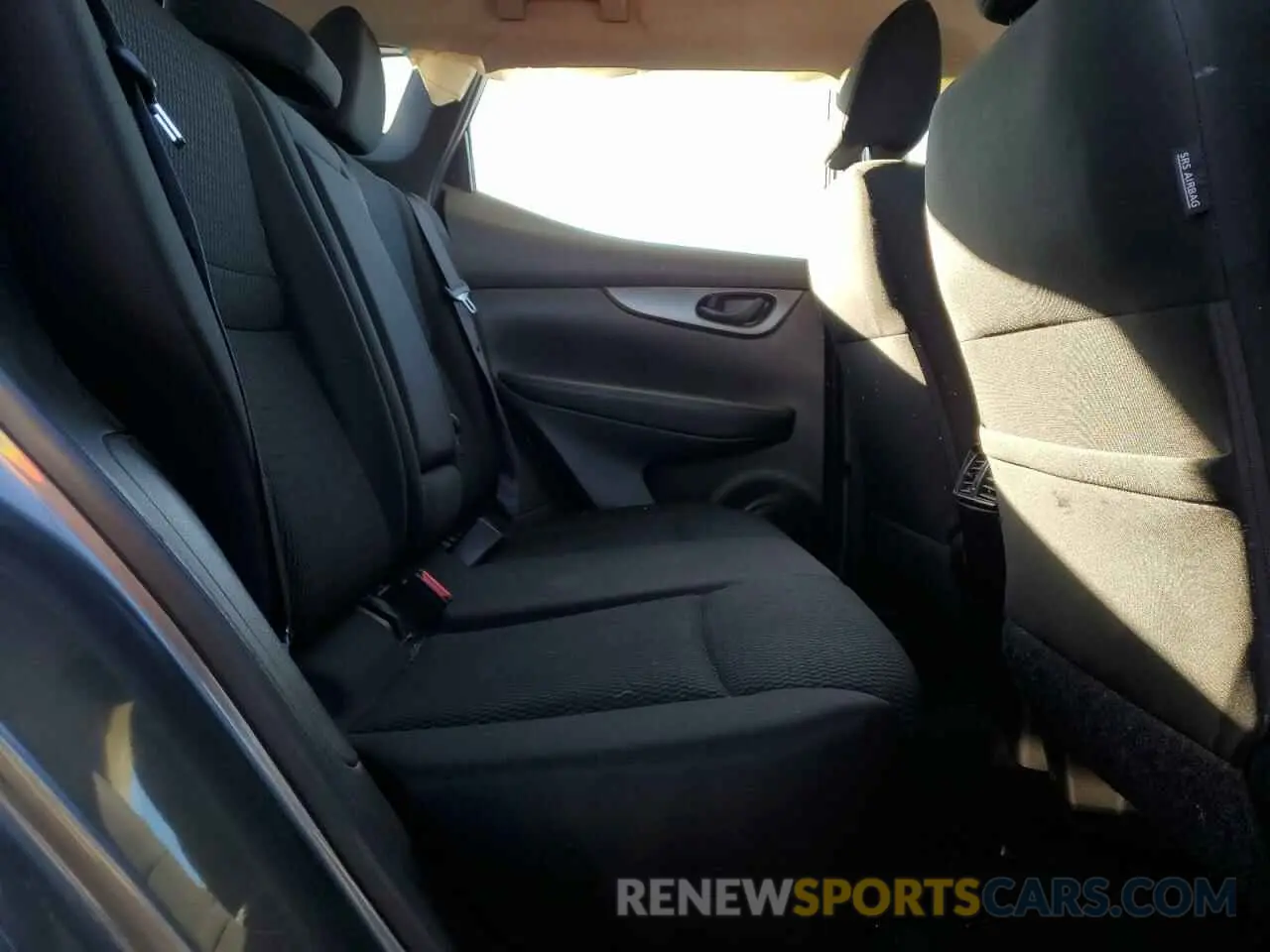 11 fotografías del automóvil dañado JN1BJ1CR4KW324190 NISSAN ROGUE 2019