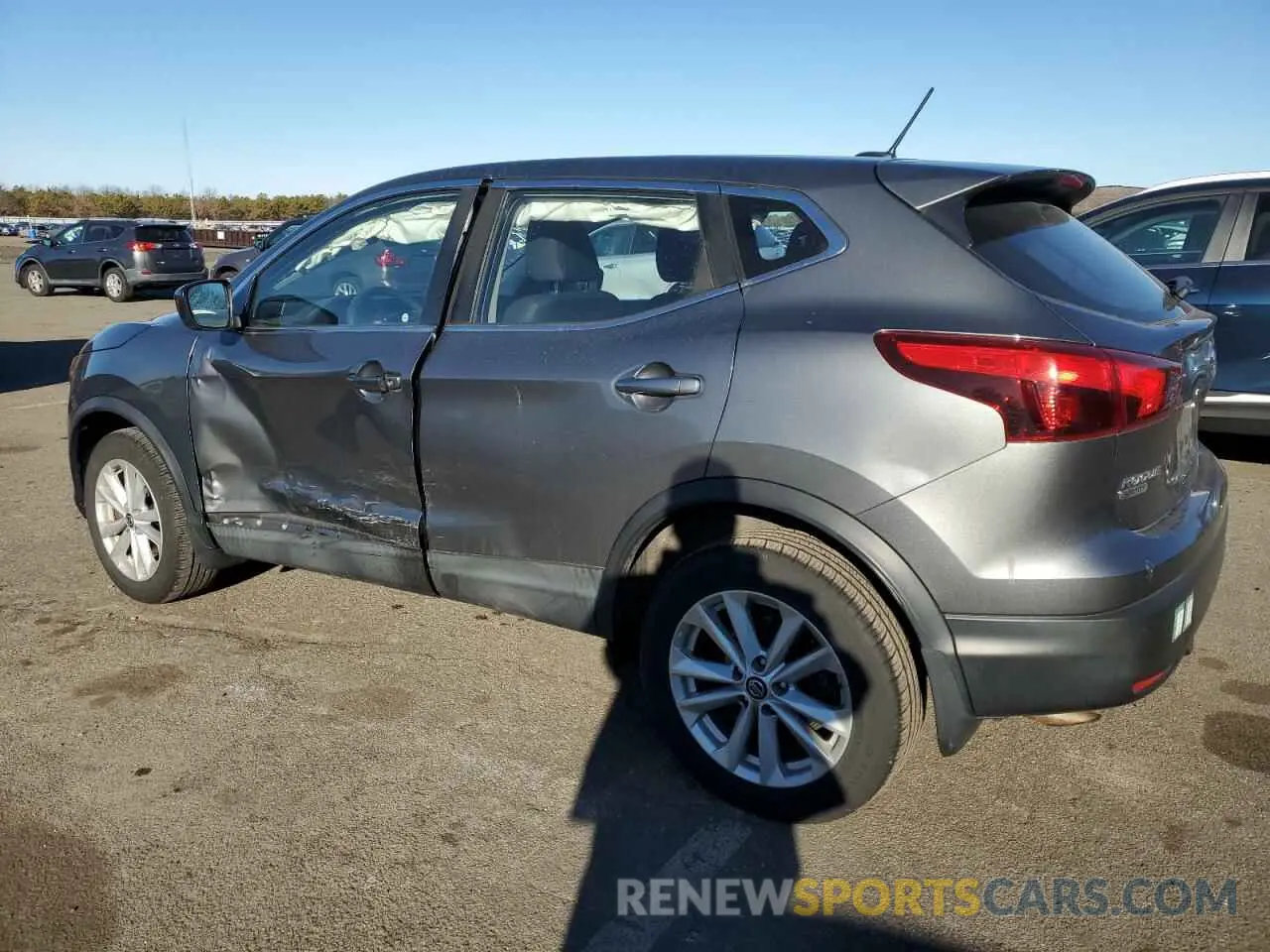2 fotografías del automóvil dañado JN1BJ1CR4KW324190 NISSAN ROGUE 2019