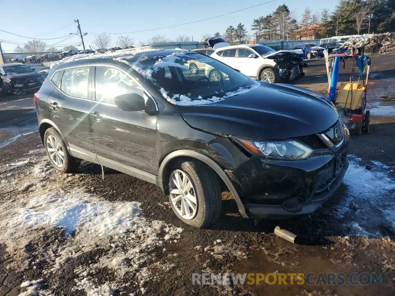 4 fotografías del automóvil dañado JN1BJ1CR4KW630905 NISSAN ROGUE 2019