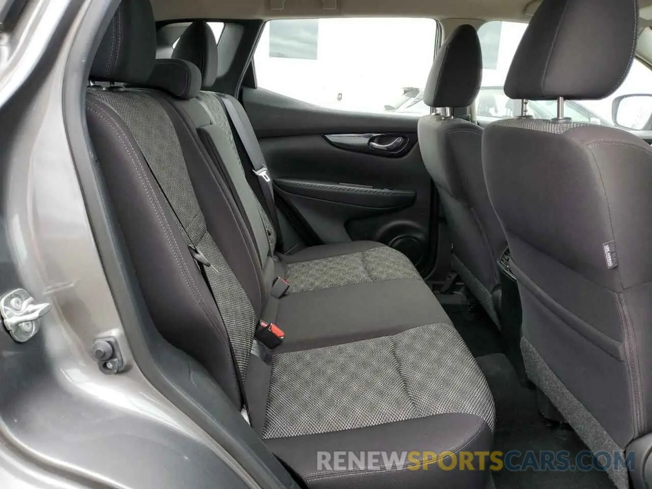 11 fotografías del automóvil dañado JN1BJ1CR5KW324683 NISSAN ROGUE 2019