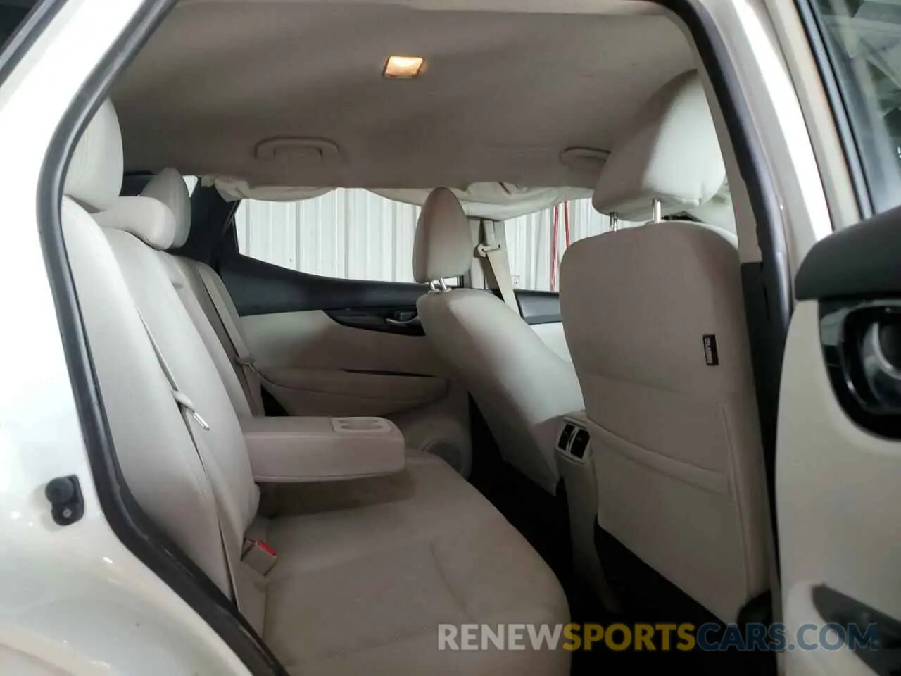 11 fotografías del automóvil dañado JN1BJ1CR6KW311974 NISSAN ROGUE 2019