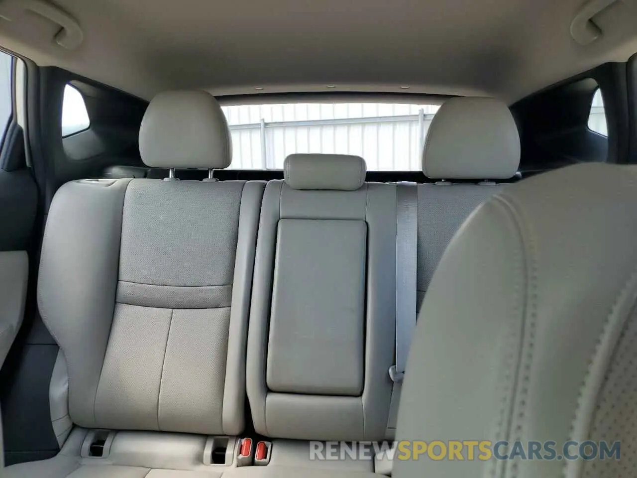 10 fotografías del automóvil dañado JN1BJ1CR6KW629674 NISSAN ROGUE 2019
