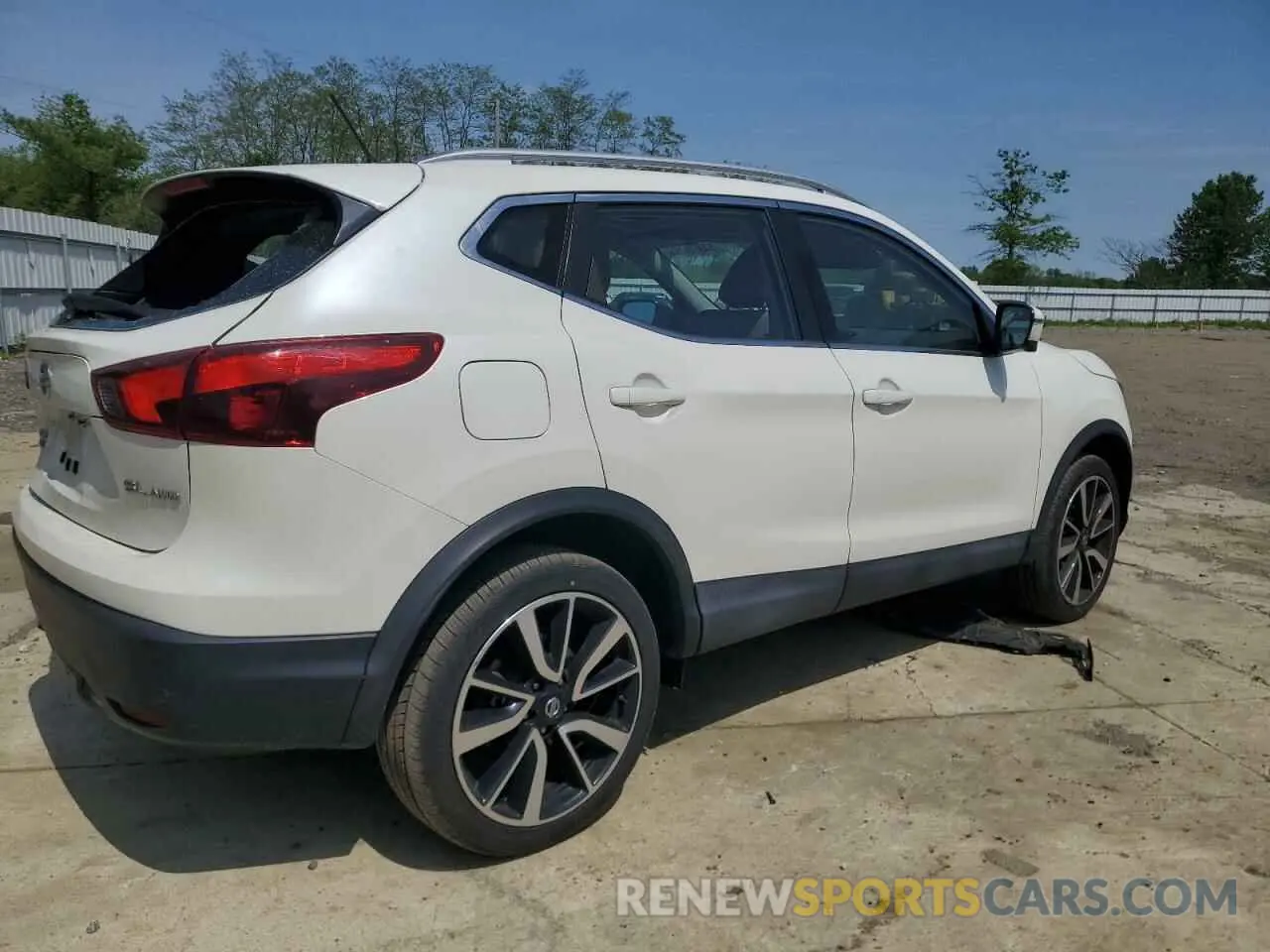 3 fotografías del automóvil dañado JN1BJ1CR6KW629674 NISSAN ROGUE 2019
