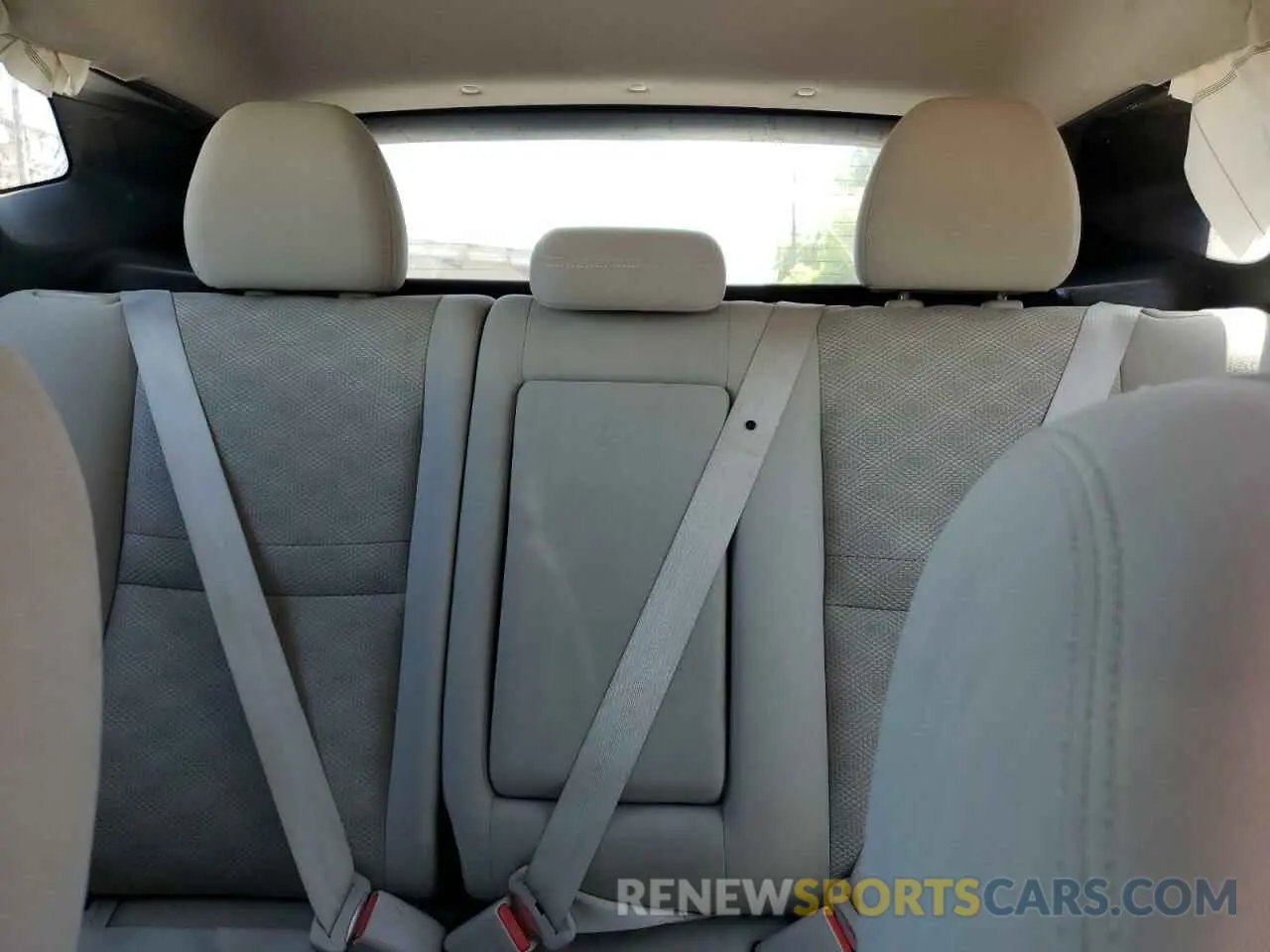10 fotografías del automóvil dañado JN1BJ1CR6KW630338 NISSAN ROGUE 2019