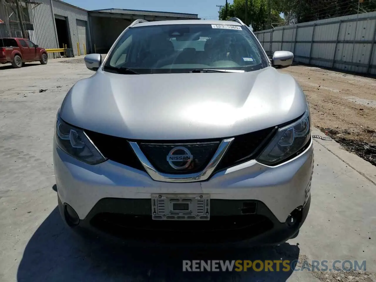 5 fotografías del automóvil dañado JN1BJ1CR6KW630338 NISSAN ROGUE 2019