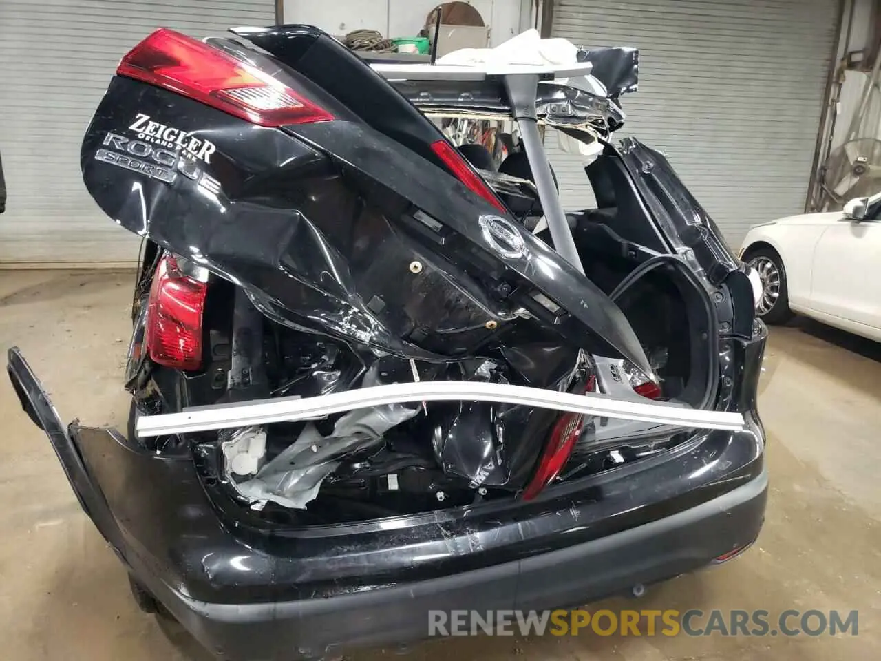 6 fotografías del automóvil dañado JN1BJ1CR8KW629997 NISSAN ROGUE 2019