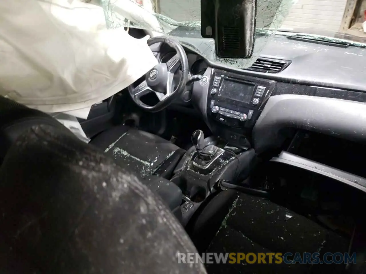 8 fotografías del automóvil dañado JN1BJ1CR8KW629997 NISSAN ROGUE 2019