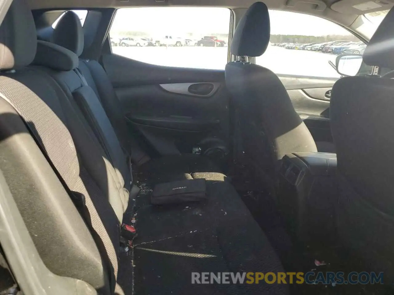 11 fotografías del automóvil dañado JN1BJ1CR9KW319471 NISSAN ROGUE 2019